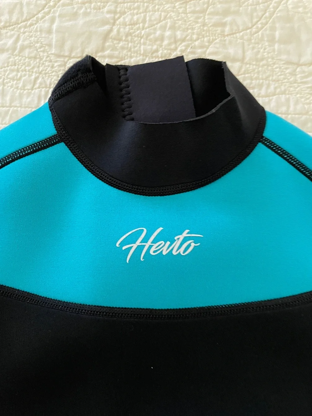 Herto Coral 1 Full Body Wetsuit Neoprene Youth Size 12 Black & Turquoise